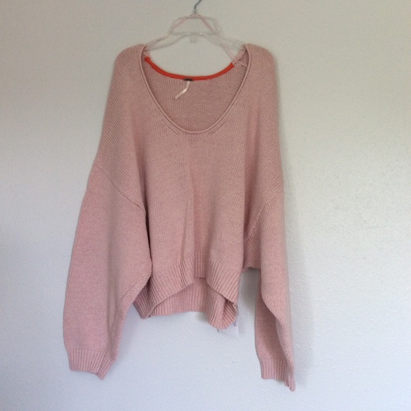 Free People Sweaters - Free People | NWT | sweater, pink blush slouchy